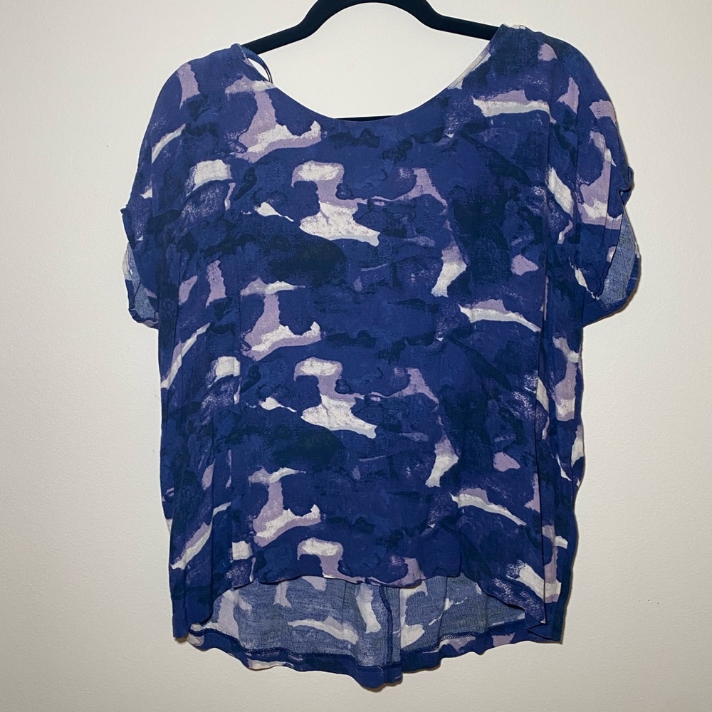 Silence + Noise top with cut out in back